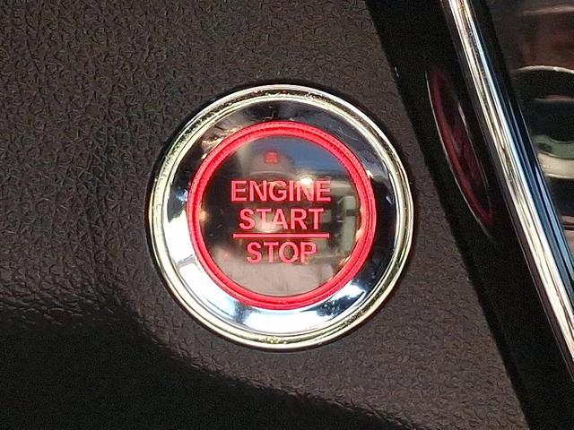 Photo of 2022 Silver Honda HR-V