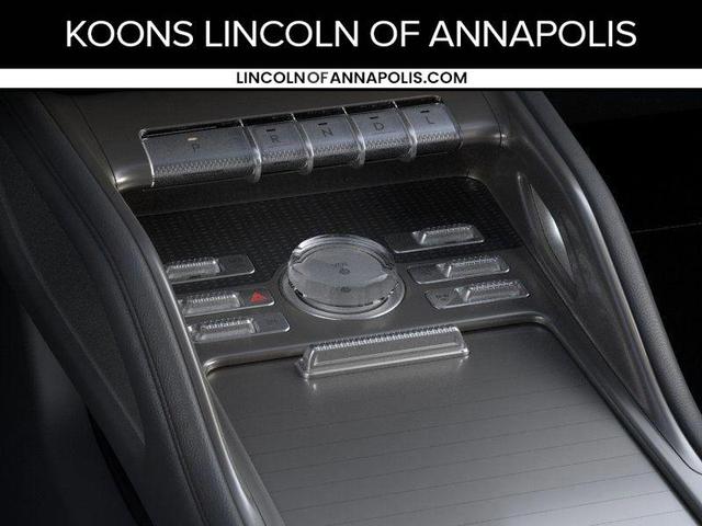 Photo of 2025 Blue Metallic Lincoln Nautilus