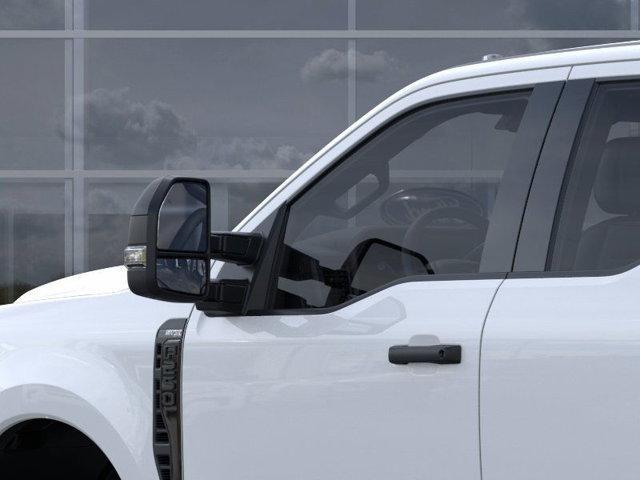 Photo of 2026 Oxford White Ford F-250