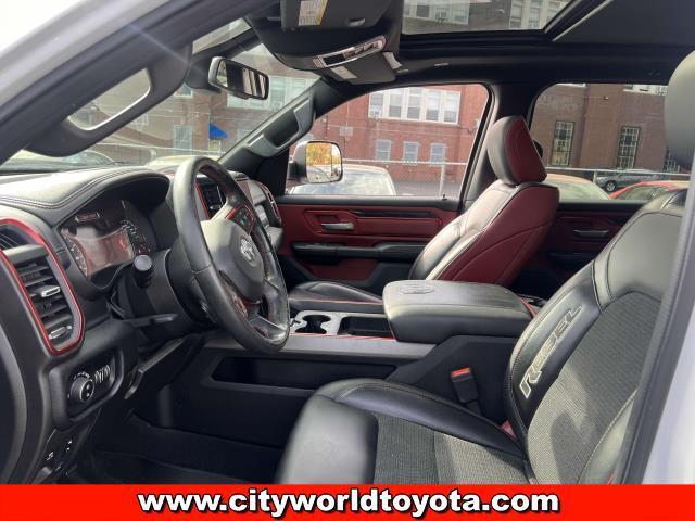 Photo of 2019 Bright White Clearcoat RAM 1500