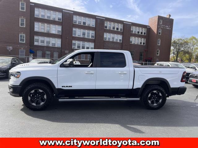 Photo of 2019 Bright White Clearcoat RAM 1500