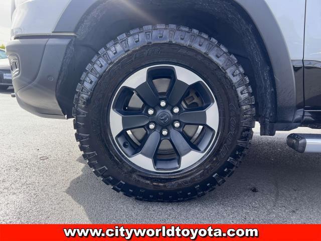 Photo of 2019 Bright White Clearcoat RAM 1500
