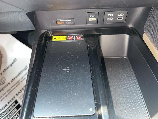 Photo of 2025 Gray Toyota Camry