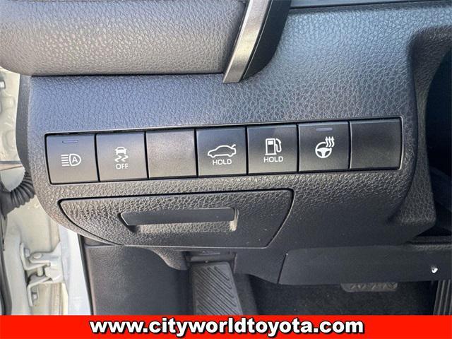 Photo of 2022 White Toyota Camry