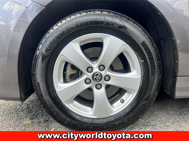Photo of 2020 Predawn Gray Mica Toyota Sienna