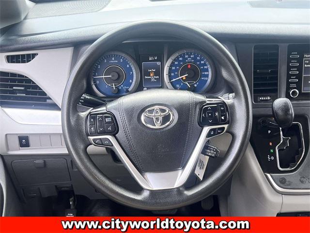Photo of 2020 Predawn Gray Mica Toyota Sienna