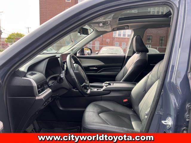 Photo of 2024 Storm Cloud Toyota Grand Highlander