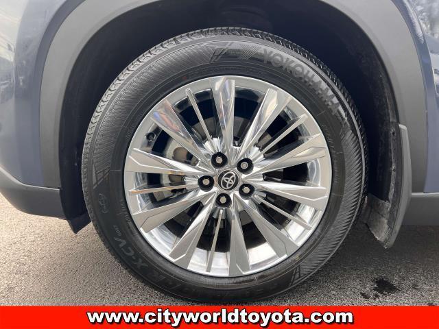 Photo of 2024 Storm Cloud Toyota Grand Highlander