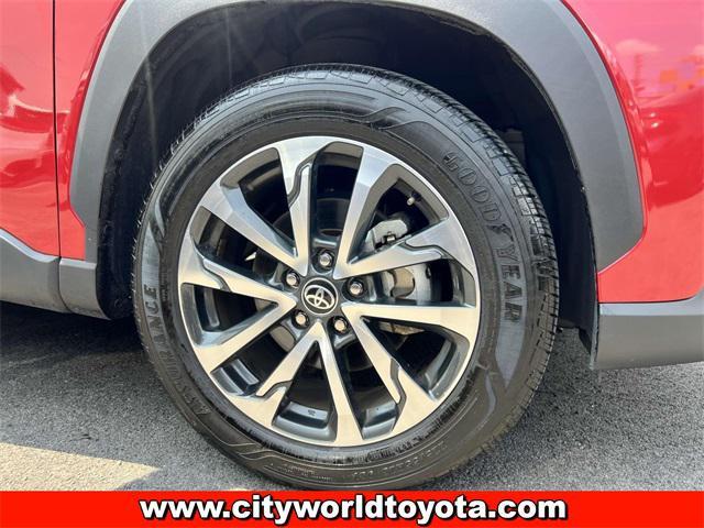 Photo of 2022 Barcelona Red Metallic Toyota Corolla Cross
