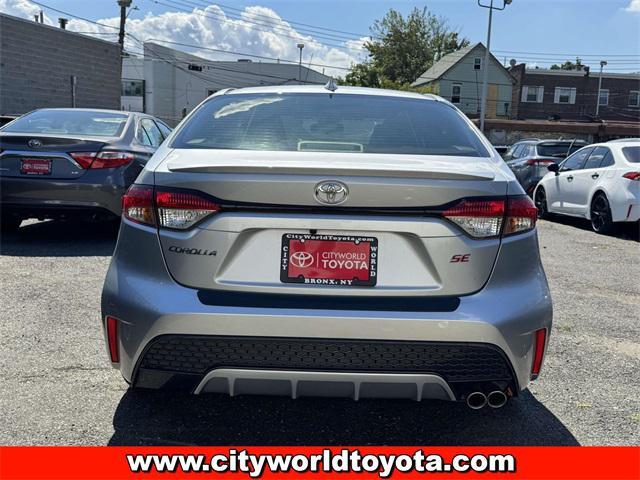 Photo of 2022 Gray Toyota Corolla