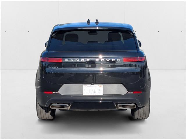Photo of 2025 Santorini Black Metallic Land Rover Range Rover Sport