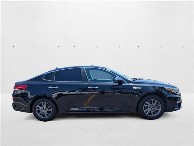 Photo of 2020 Ebony Black Kia Optima
