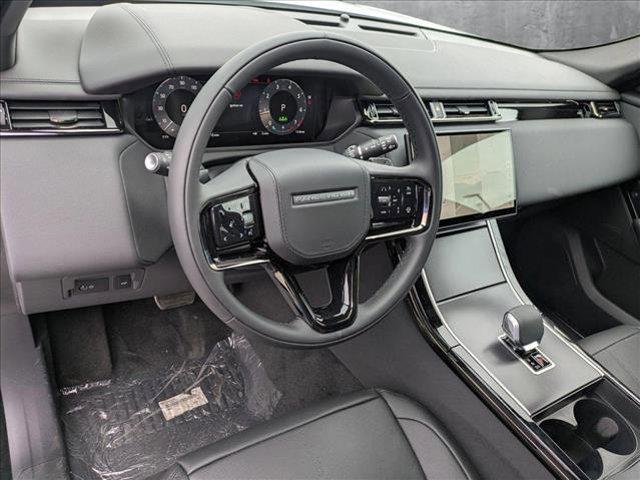 Photo of 2026 Fuji White Land Rover Range Rover Velar