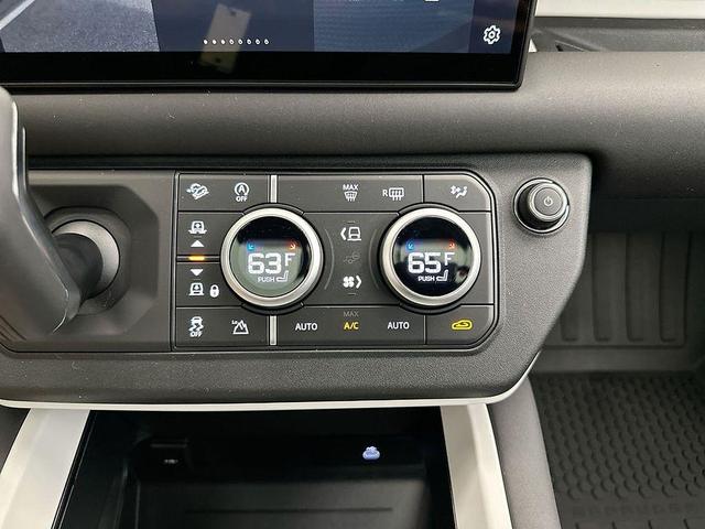 Photo of 2025 Gondwana Stone Metallic Land Rover Defender