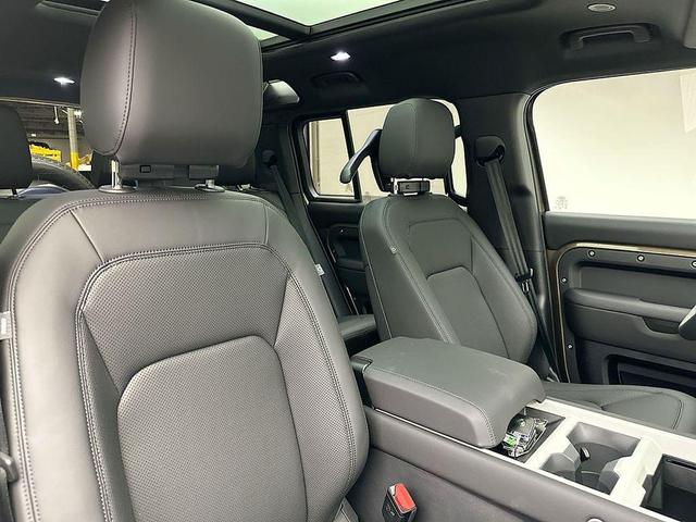 Photo of 2025 Gondwana Stone Metallic Land Rover Defender