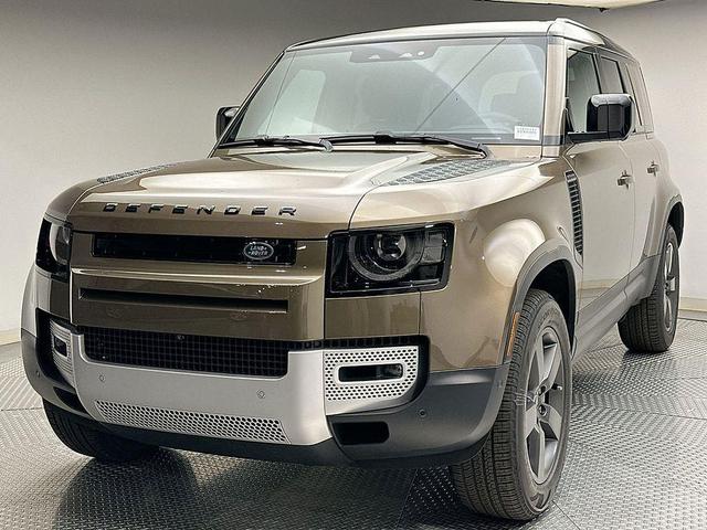 Photo of 2025 Gondwana Stone Metallic Land Rover Defender