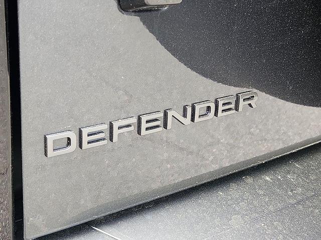 Photo of 2025 Carpathian Grey Premium Metallic Land Rover Defender