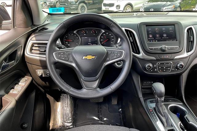 Photo of 2022 Gray Chevrolet Equinox