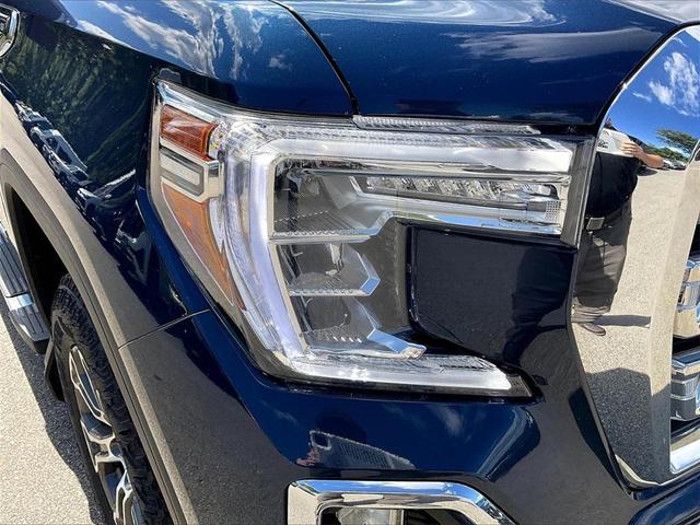Photo of 2021 Blue GMC Sierra 1500