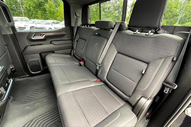 Photo of 2023 Black Chevrolet Silverado 1500