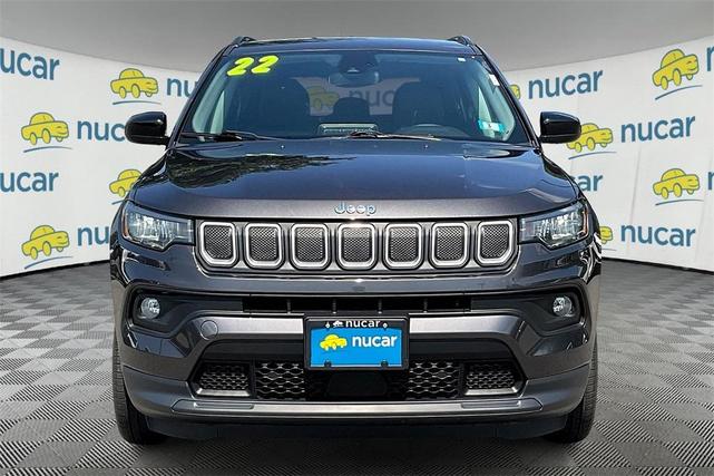 Photo of 2022 Gray Jeep Compass