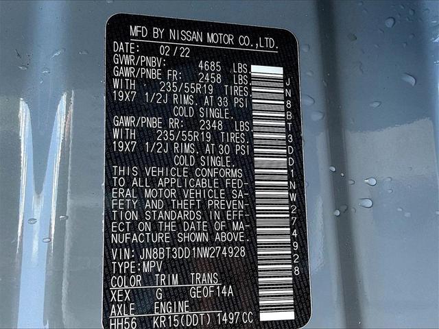 Photo of 2022 Gray / Black Nissan Rogue