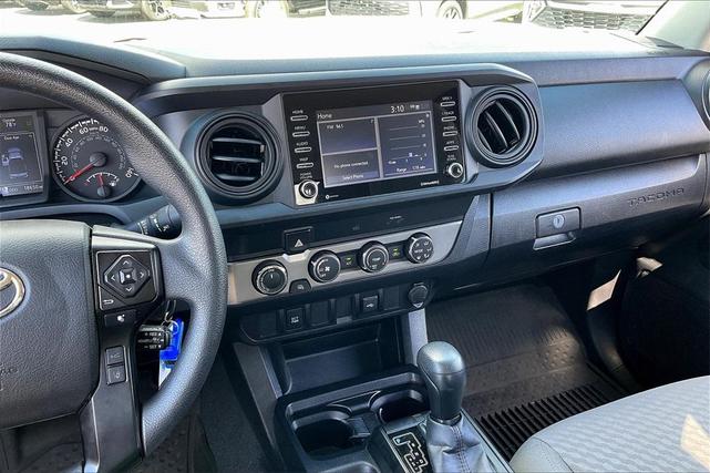 Photo of 2022 White Toyota Tacoma