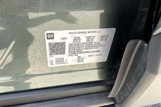 Photo of 2022 Green Chevrolet Traverse