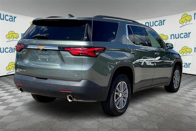 Photo of 2022 Green Chevrolet Traverse