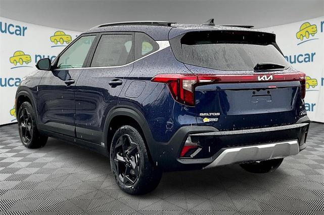 Photo of 2026 Blue Kia Seltos