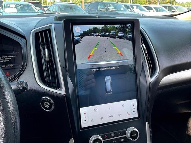 Photo of 2023 Silver Ford Edge