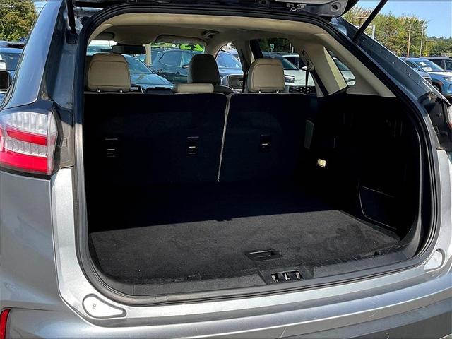 Photo of 2023 Silver Ford Edge