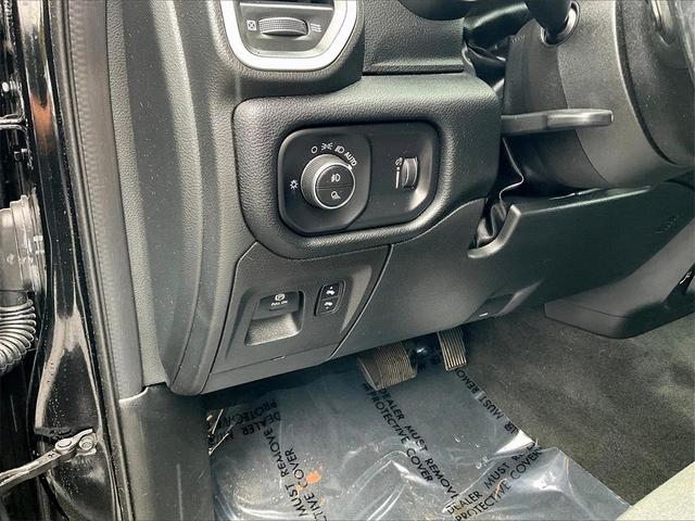 Photo of 2022 Black RAM 1500