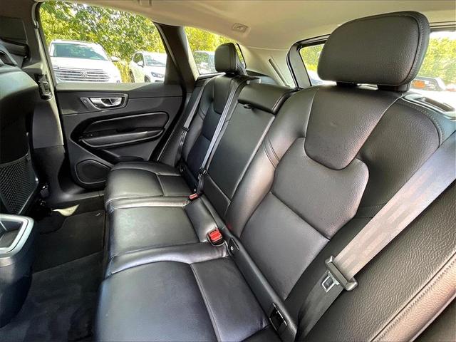 Photo of 2024 Gray Volvo XC60
