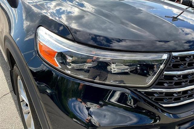 Photo of 2020 Black Ford Explorer