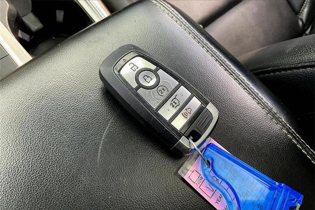 Photo of 2020 Black Ford Explorer