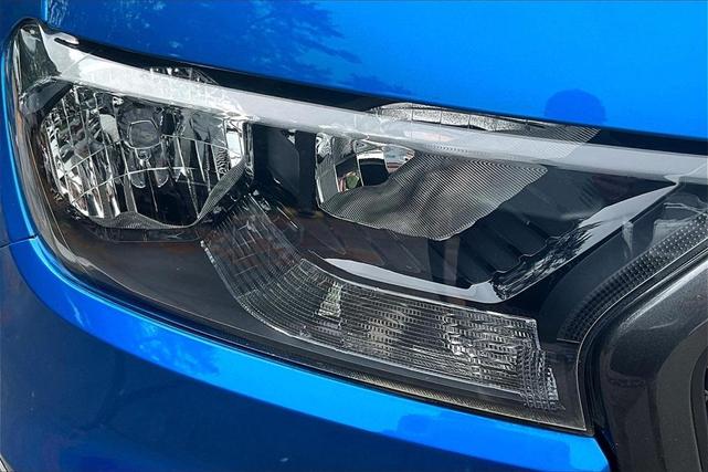 Photo of 2022 Blue Ford Ranger