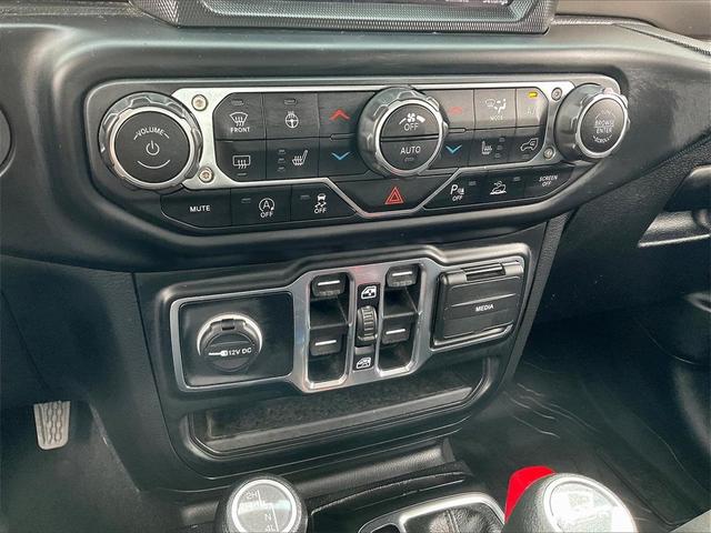 Photo of 2021 Blue Jeep Gladiator