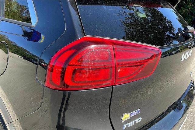 Photo of 2022 Black Kia Niro Plug-In Hybrid