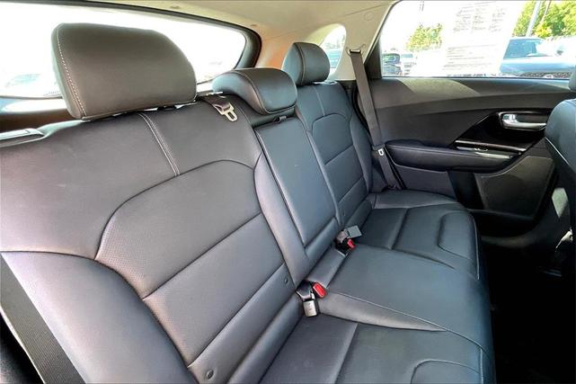 Photo of 2022 Black Kia Niro Plug-In Hybrid