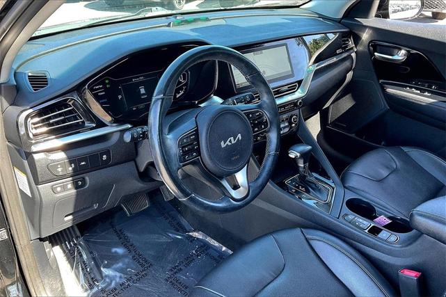 Photo of 2022 Black Kia Niro Plug-In Hybrid