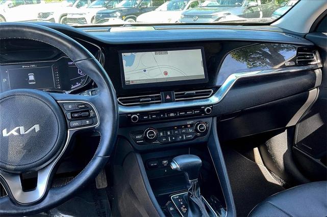 Photo of 2022 Black Kia Niro Plug-In Hybrid