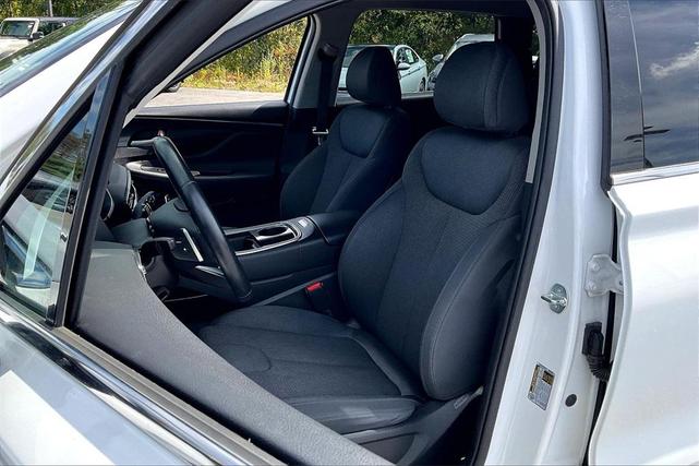 Photo of 2023 White Hyundai SANTA FE