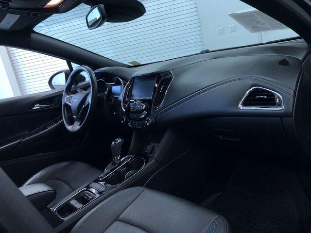 Photo of 2017 Graphite Metallic Chevrolet Cruze