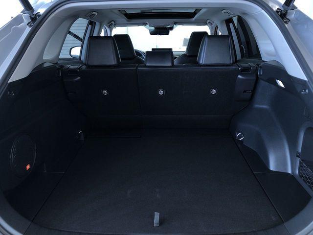 Photo of 2022 Silver Toyota RAV4 Hybrid