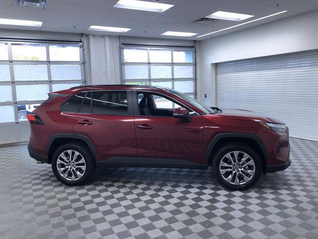 Photo of 2022 Red Toyota RAV4