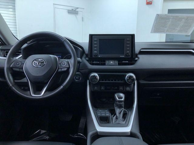 Photo of 2022 Red Toyota RAV4