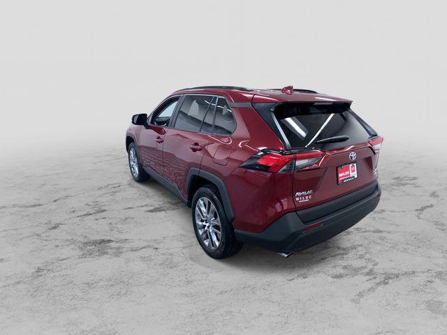 Photo of 2022 Red Toyota RAV4