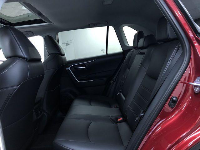 Photo of 2022 Red Toyota RAV4