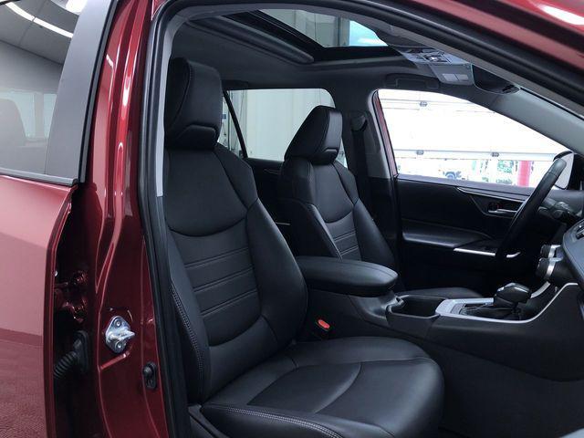 Photo of 2022 Red Toyota RAV4